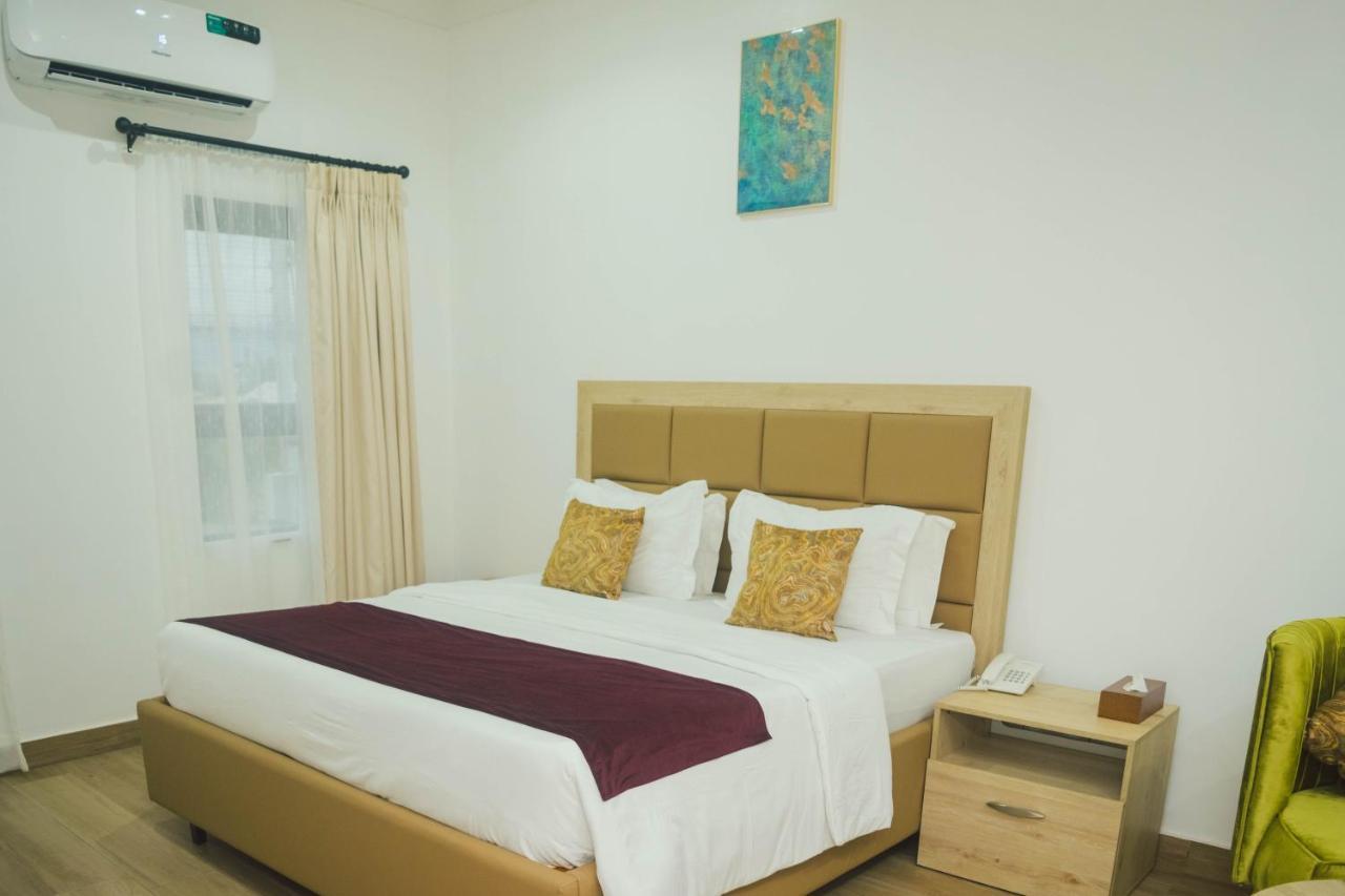 Quest Boutique Hotel Gwarinpa Exterior foto